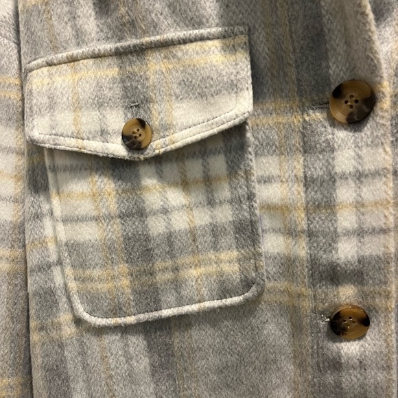 Vero Moda long plaid shacket - Picture 3 of 5